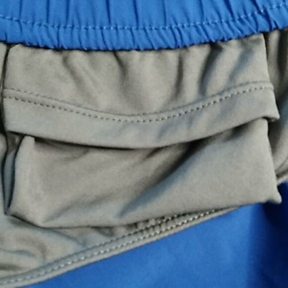 Asics shorts for women Size S - Picture 10 of 11